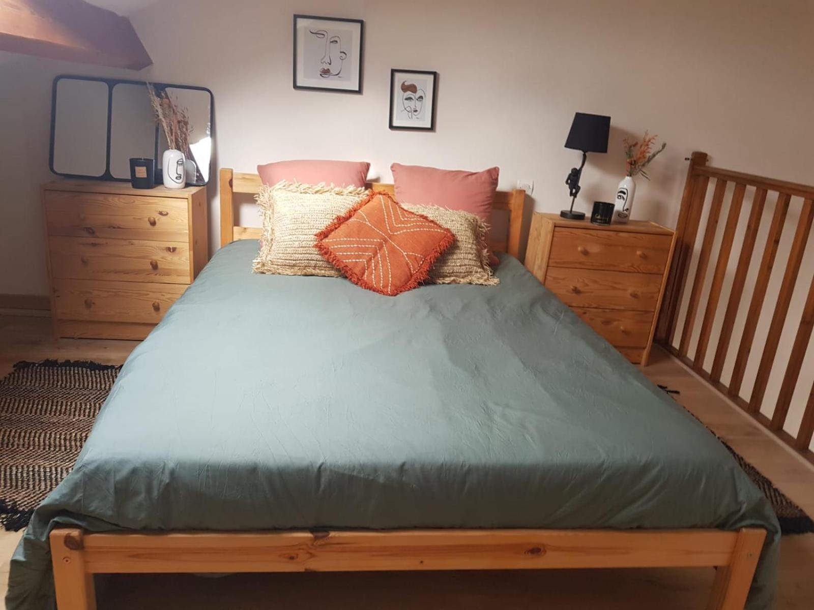 Duplex A La Gare Du Mans Bed & Breakfast Le Mans Ruang foto